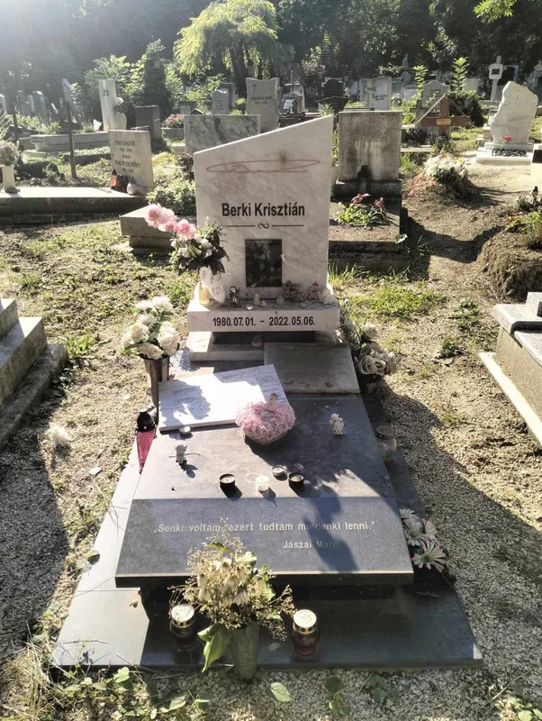 Berki Krisztián sírja