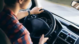 Kőkemény KRESZ-teszt, még a rutinos sofőrök sem tudják hibátlanul teljesíteni