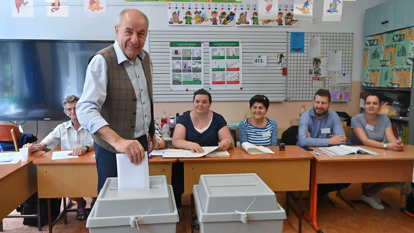 Sulyok Tamás is szavazott: Az a legfontosabb, hogy a választópolgárok menjenek el szavazni