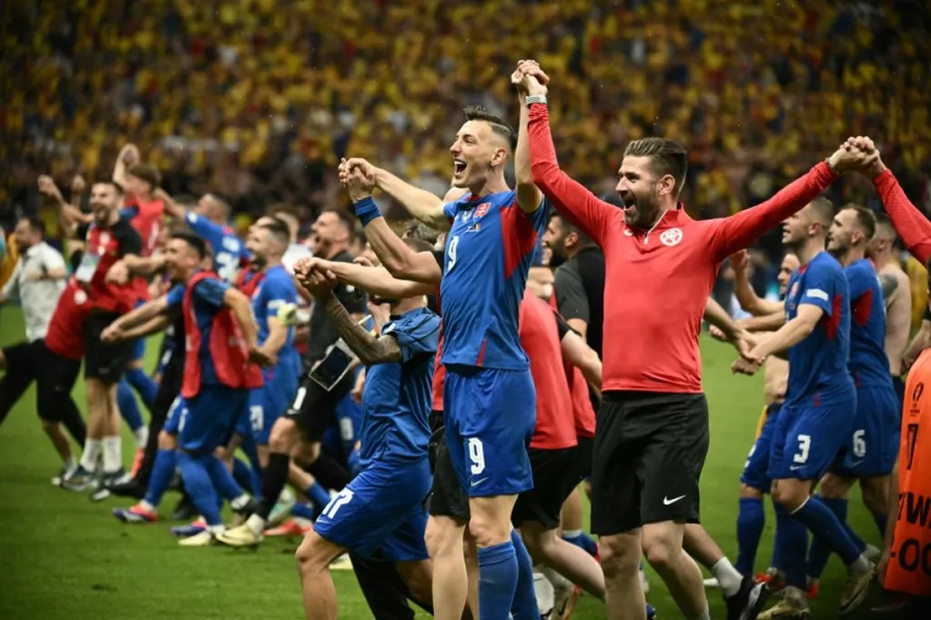 Football: UEFA Euro 2024 - 1st round day 3: Group E Slovakia v Romania
