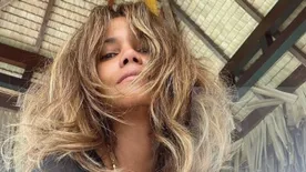 A Macskanő Halle Berry melleit csak egy doromboló kiscica takarja - begerjedtek a rajongók