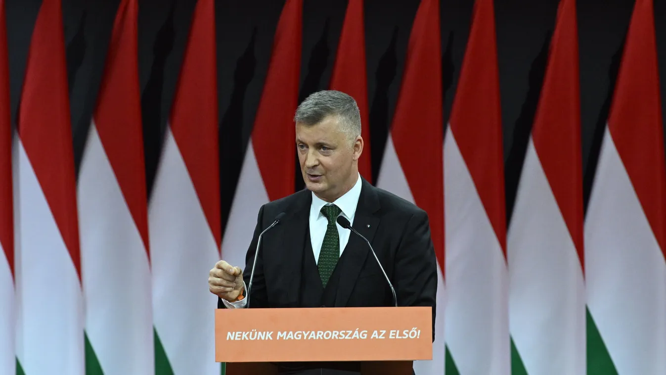 A Fradi elnöke, Kubatov Gábor is „áldozatául esett” a légikáosznak