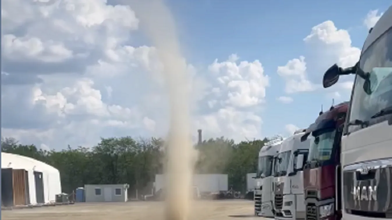 Félelmetes és egyben gyönyörű meteorológiai jelenséget filmeztek Szentesen