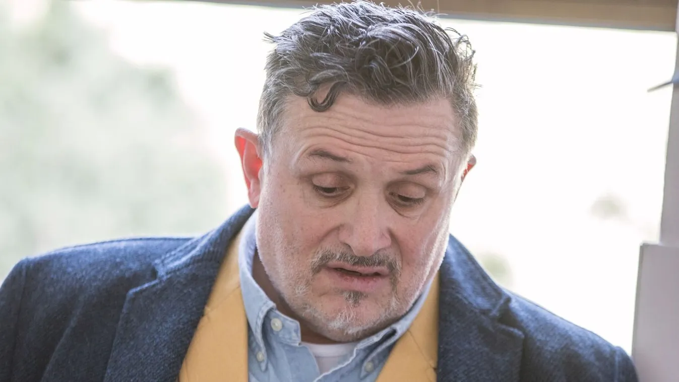 Kamerák előtt sírta el magát Lagzi Lajcsi