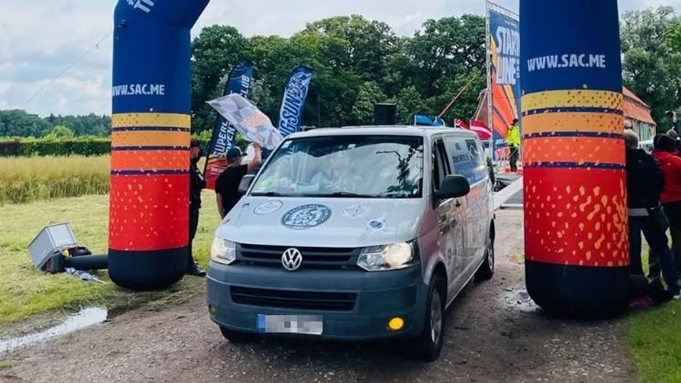 "Elképesztő mennyi csodás ember él köztünk" - A 4 éves duchenne-es Beninek gyűjtenek a különleges Rally versenyen