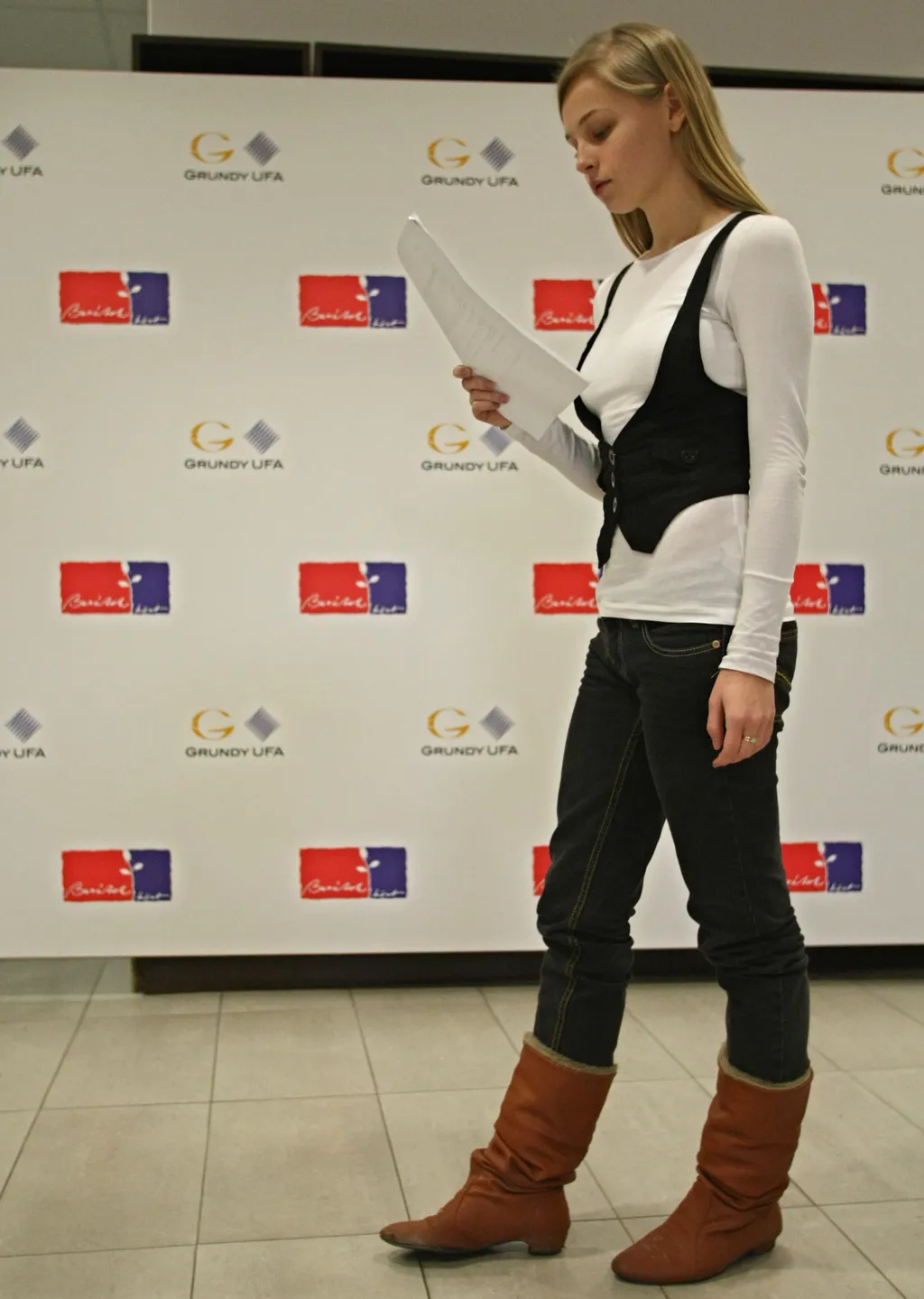 080127-Iszak Eszter206-IF