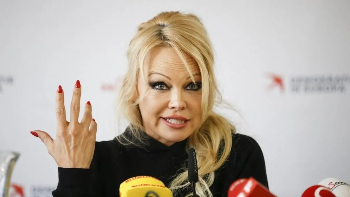 Elsők között gratulált Pamela Anderson: hatalmas öröm érte a színésznőt