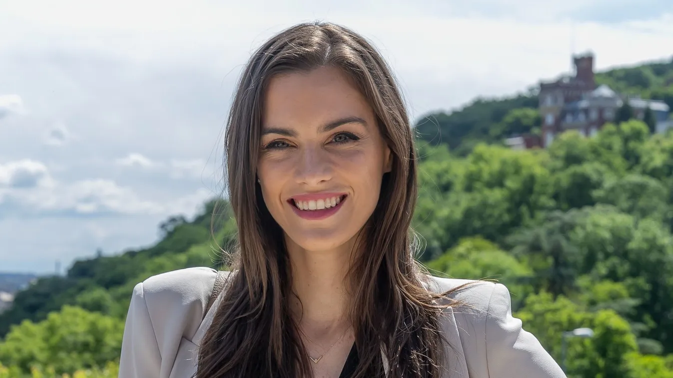 Gelencsér Timi megmutatta a babát, ennél cukibbat ma nem látsz