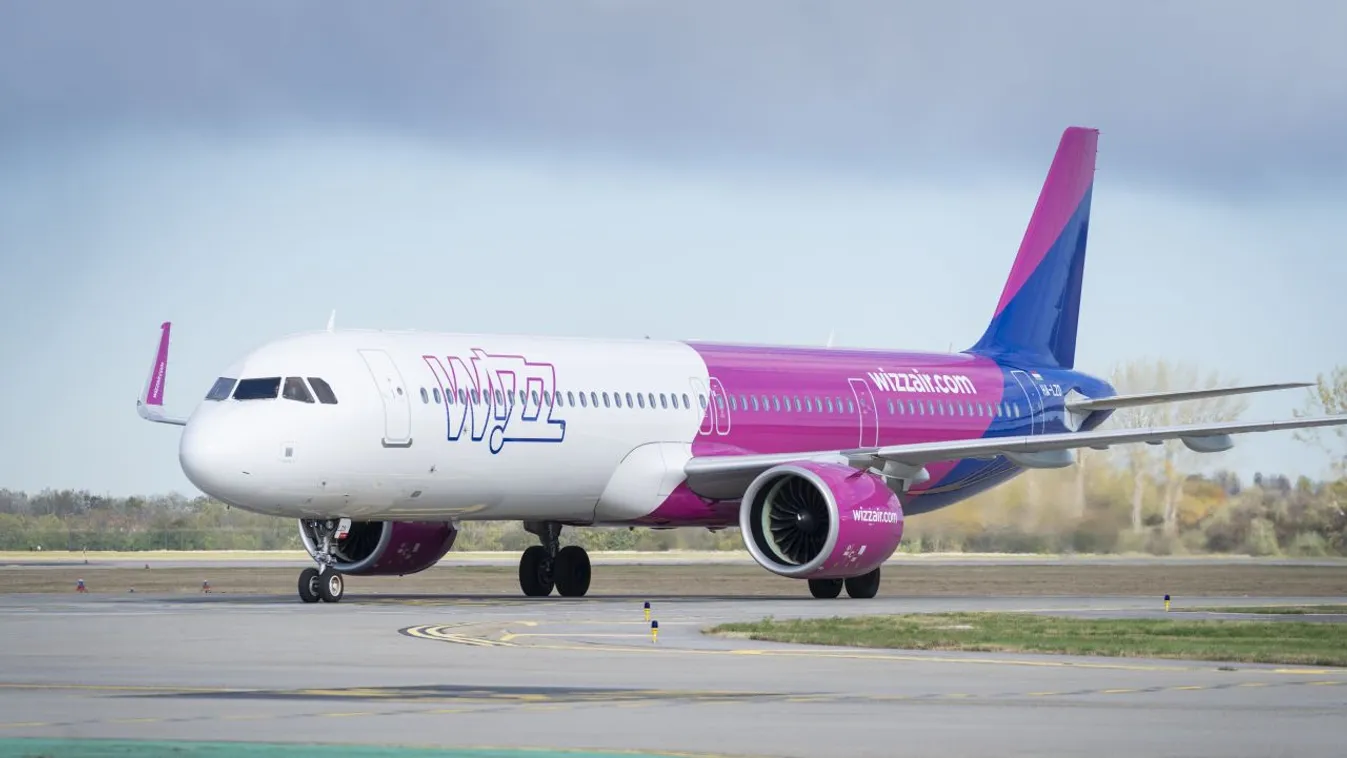 Rémálom a Wizz Air járatán: rosszul lettek az utasok az órákig földön veszteglő gépen
