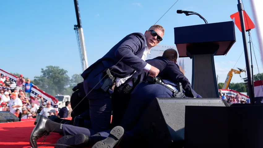 Drámai fotókon a Trump elleni merénylet minden egyes pillanata - galéria