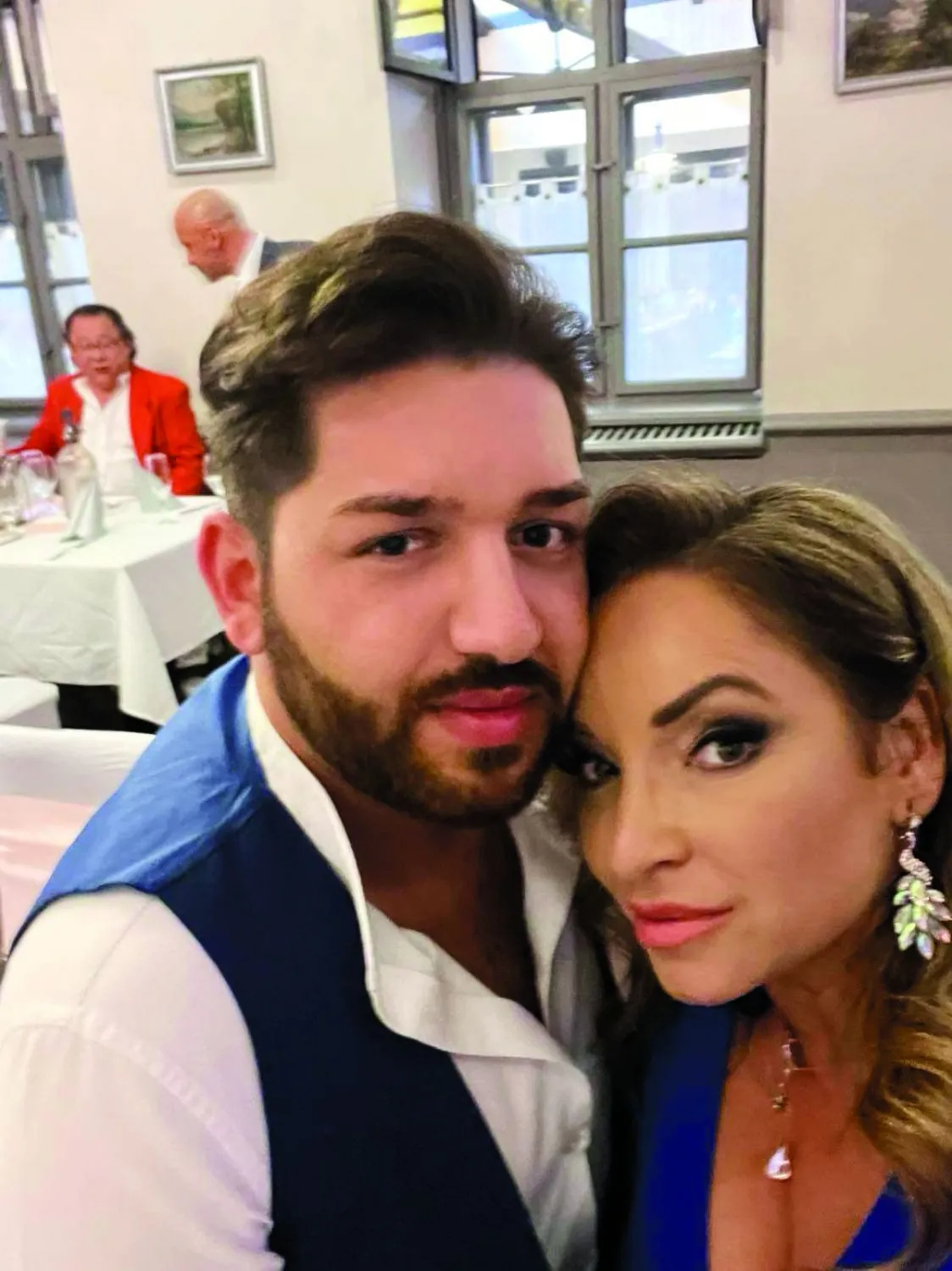 hot feltöltés völgyi zsuzsi és kökény tamás (párja)