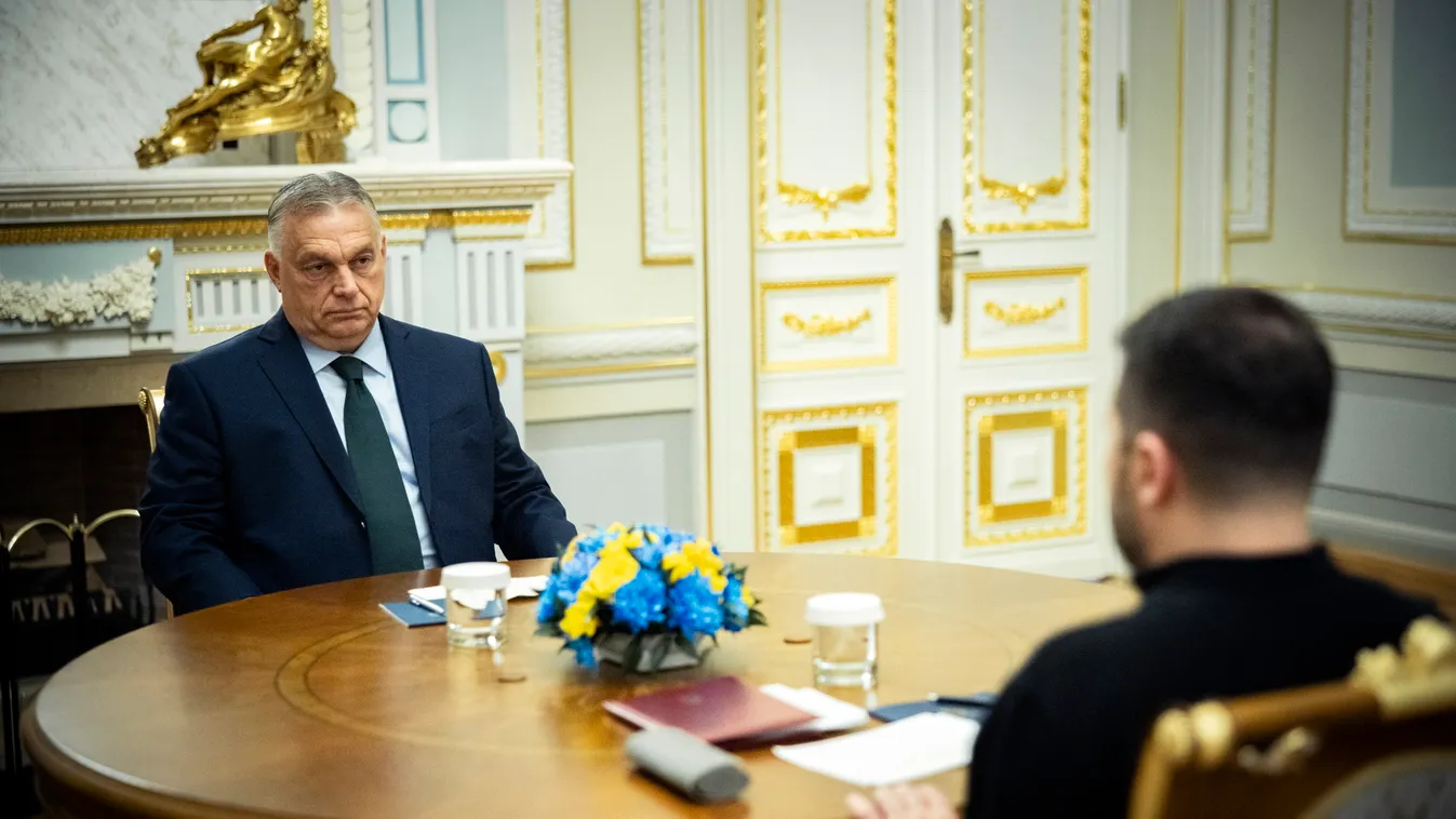 Orbán Viktor: 2100 kilométer. 3 óra tárgyalás. 10 benzinkút. 24 óra autózás. Út a békéért Kijevbe