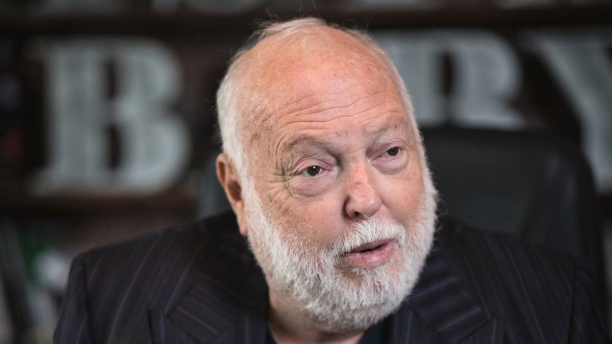 Fotó a temetőből: 80 éves lenne Andy Vajna, így néz ki most a sírja