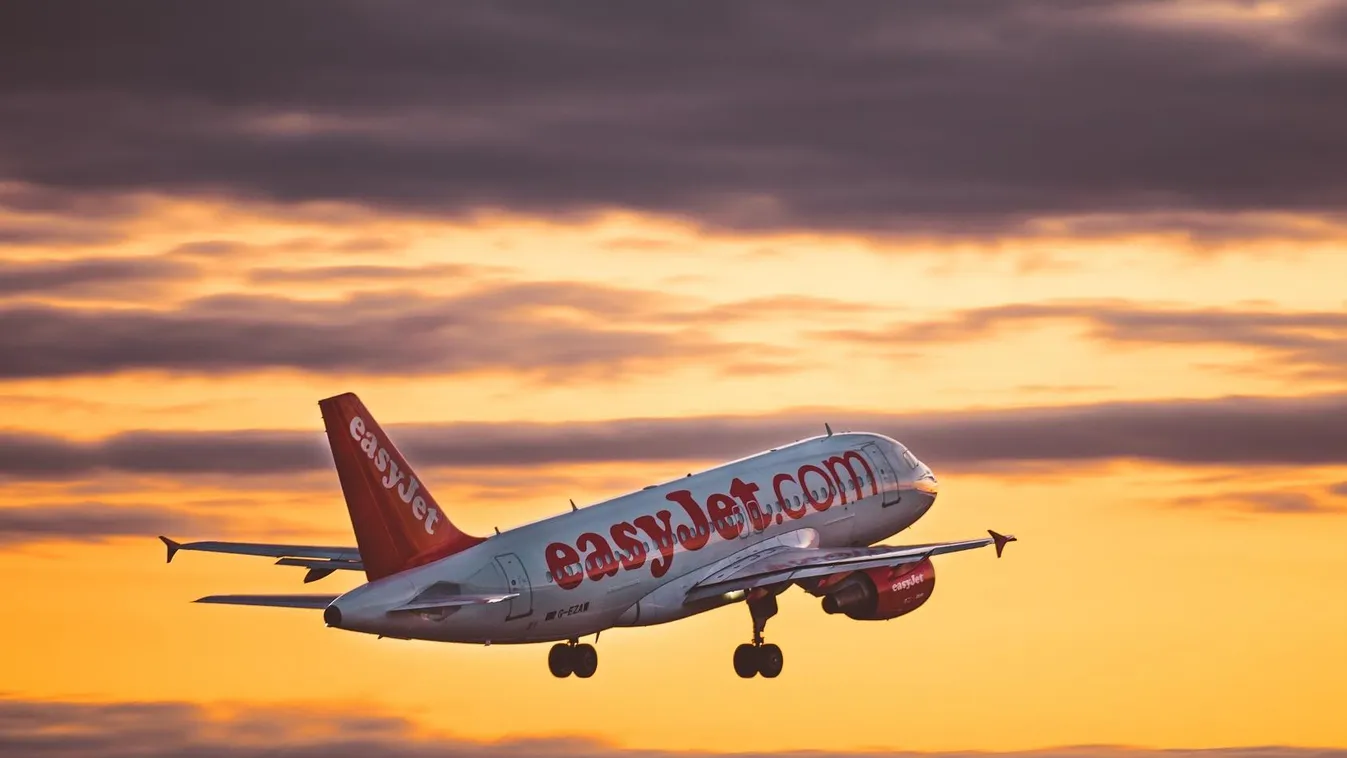 Rémálom az easyJet járatán - Turbulencia miatt a repülőgép hirtelen több száz métert zuhant