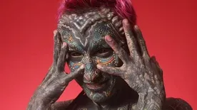 Elképesztő: így nézett ki korábban a világ legtetováltabb nője