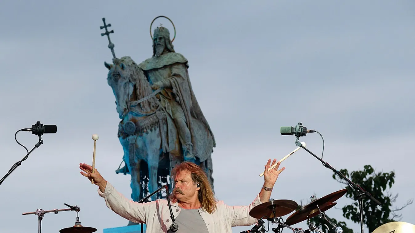 Leslie Mandoki: „A magyar közönség előtt játszani mindig különleges élmény számomra ”