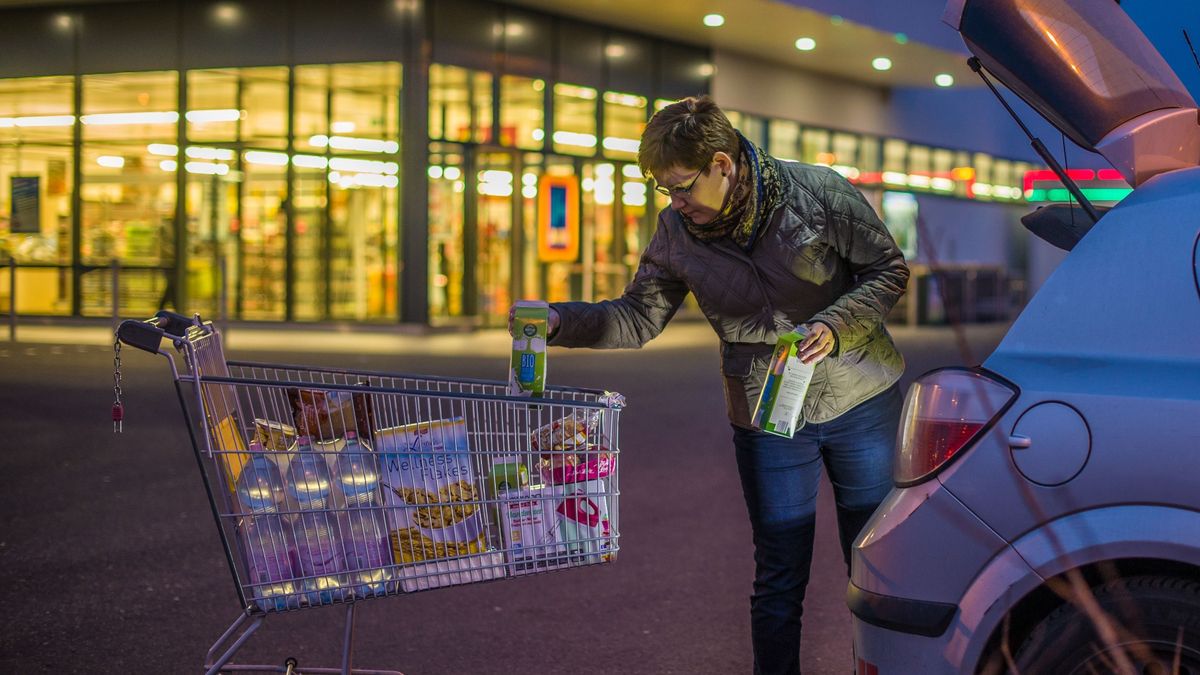 Nem ez az első alkalom, hogy az Aldi részt vett egy pár szerelmi történetében 2022-ben egy esküvőt tartottak az üzletlánc egyik boltjában.