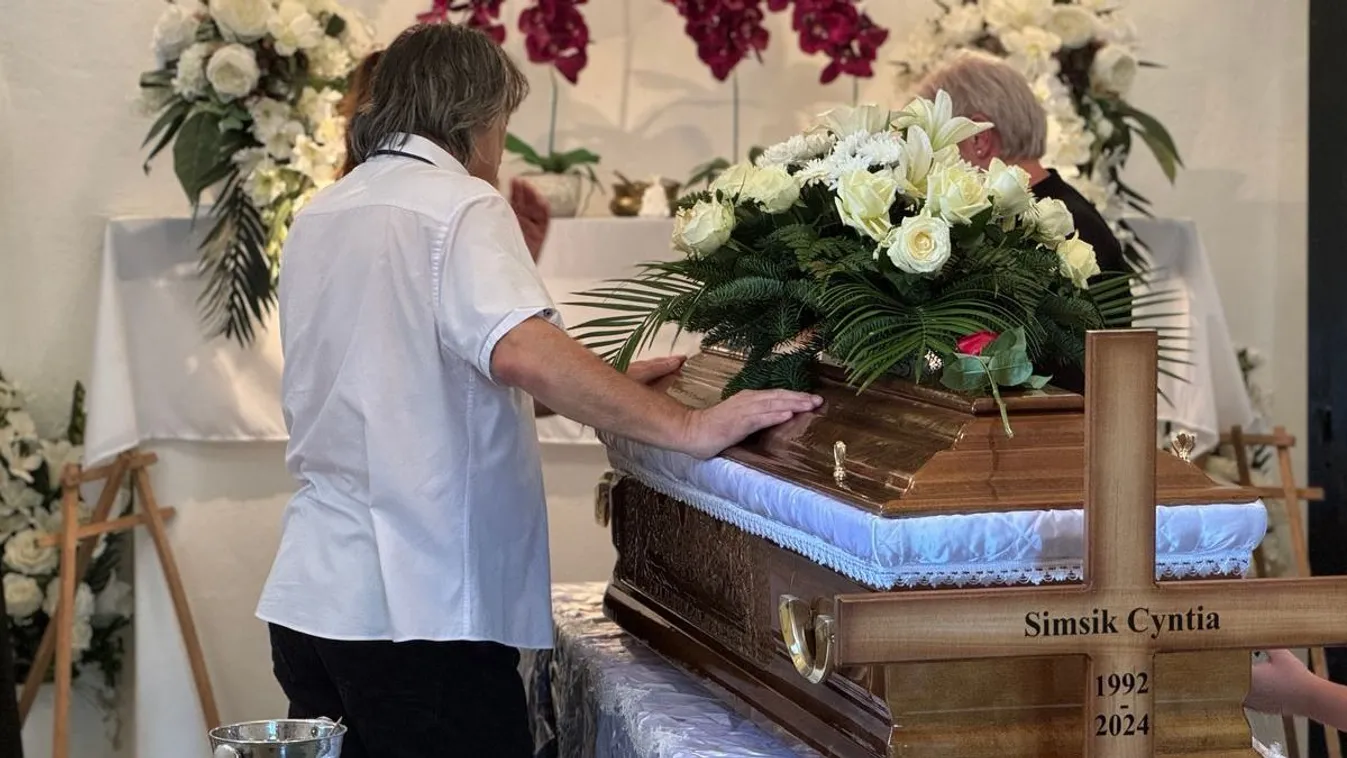 „Végre, Mia is velünk van!” — A meggyilkolt kézilabdázó szüleihez kerültek az árván maradt gyerekek