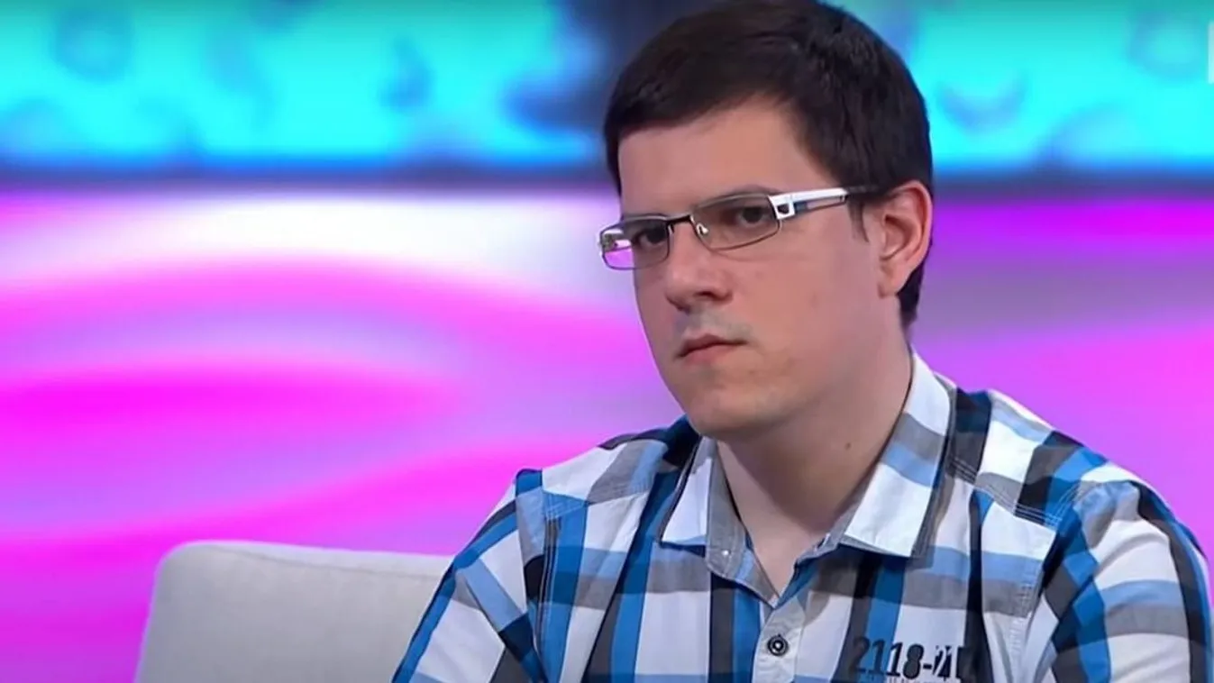 "Még mindig abban az ágyban alszom, amiben meghalt" - Drámai vallomást tett a két éve elhunyt Klapka Dennis barátja