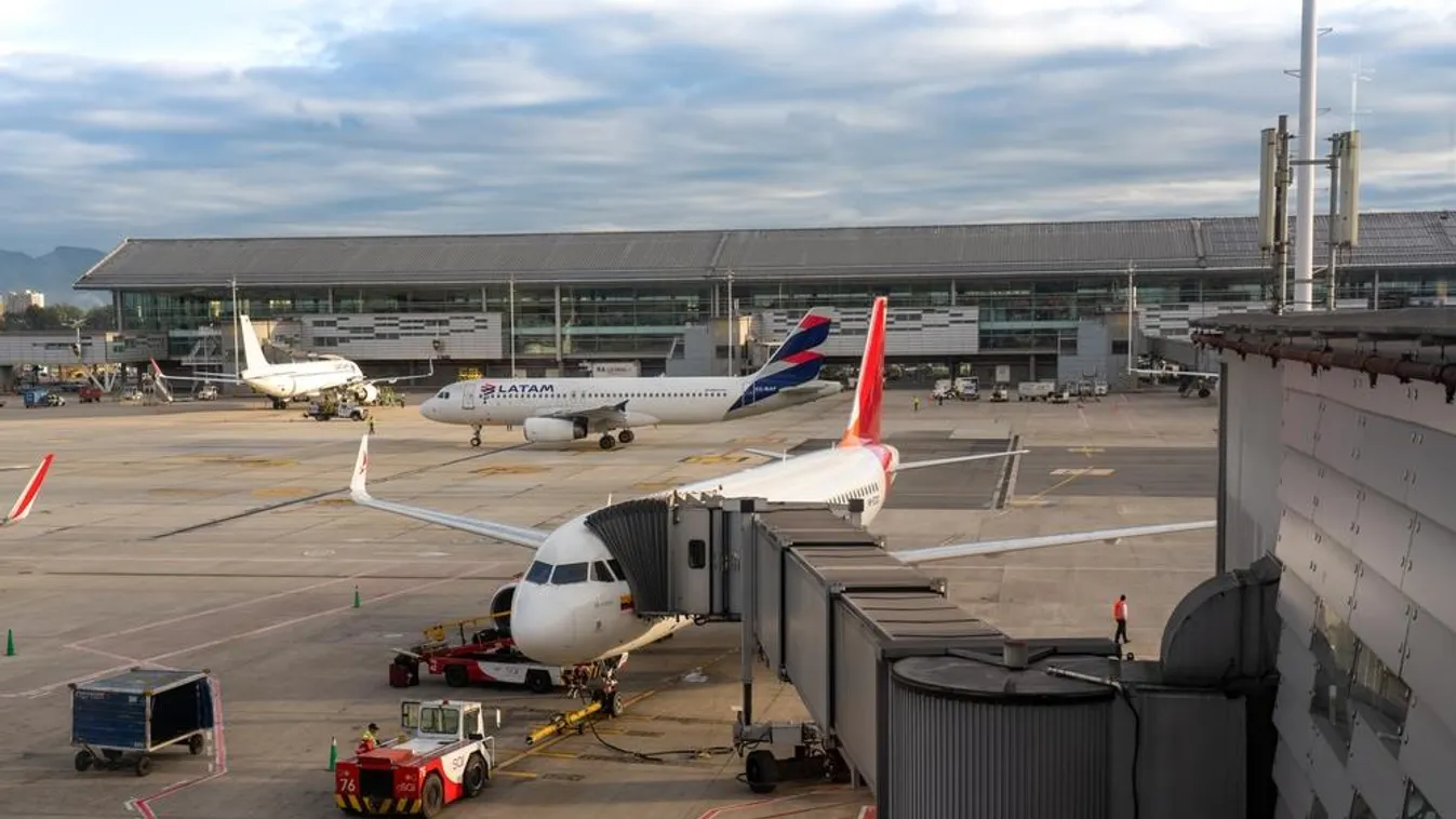 Egy magyar turista elvágta a saját nyakát a kolumbiai repülőtéren