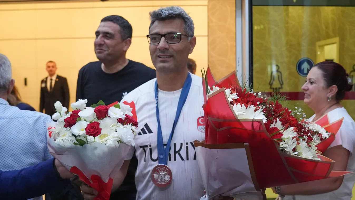 „Engem is célba vehetne” - megőrülnek a nők a török sportlövőért, Yusuf Dikecért