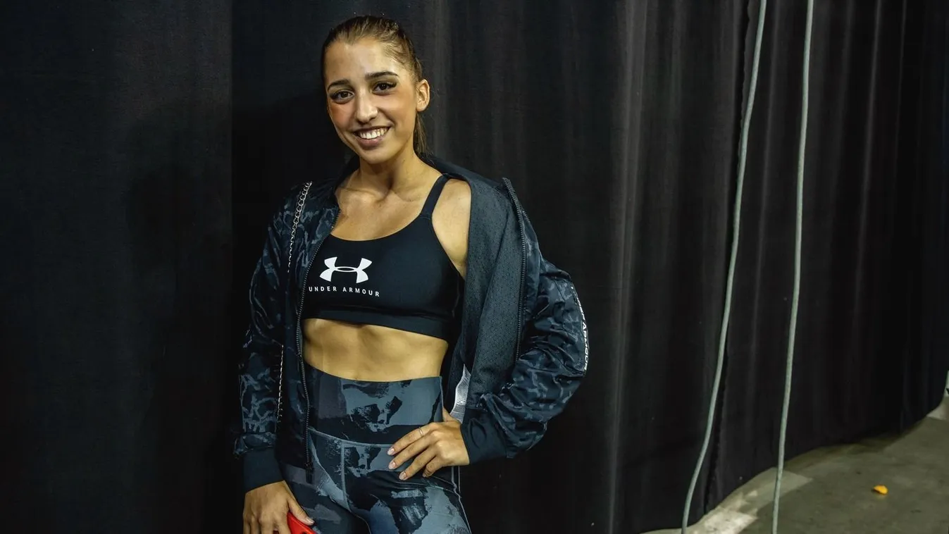 Schobert Lara az édesanyja nyomdokaiba lép