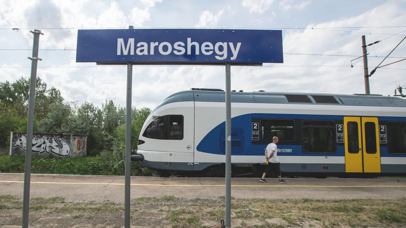 Szülei összeomlottak: iskolakezdés előtt gázolta halálra a vonat a 14 éves Viktóriát