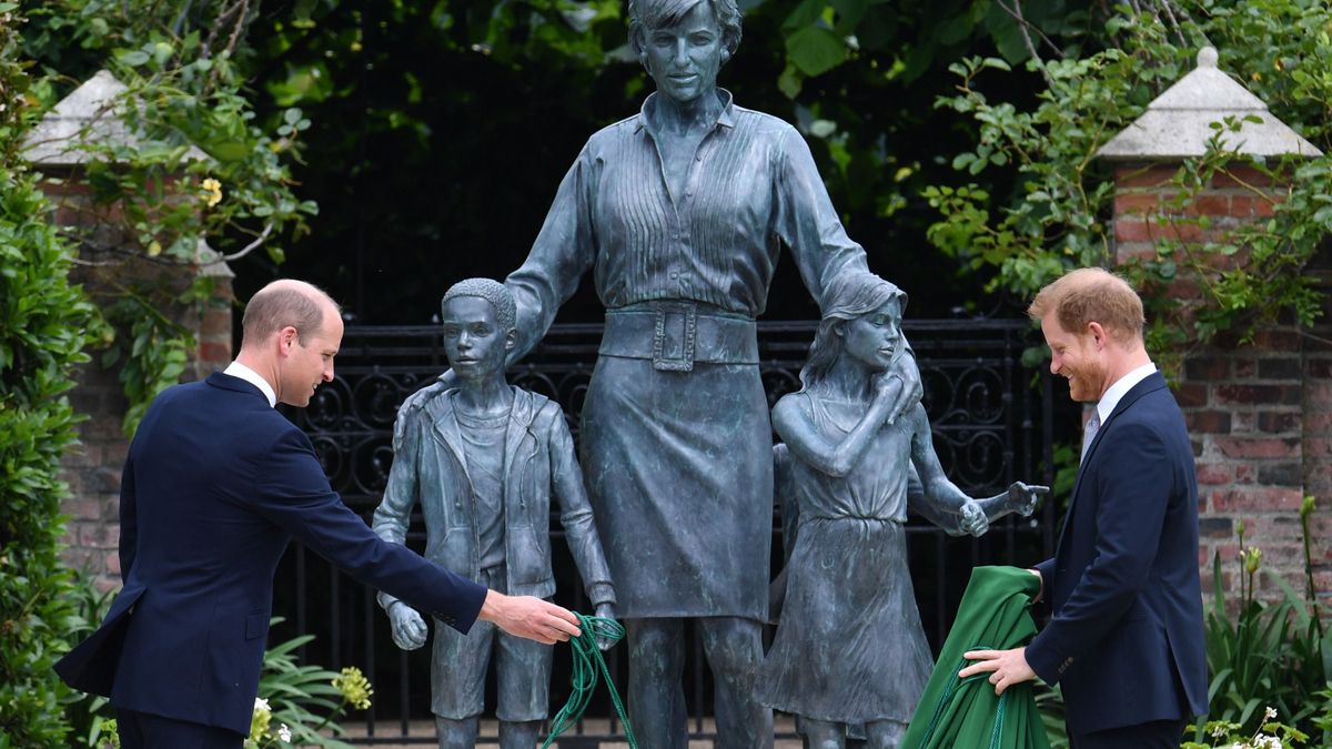 Szívszorító: Vilmos herceg könyörgött Harrynek, hogy ne tegye