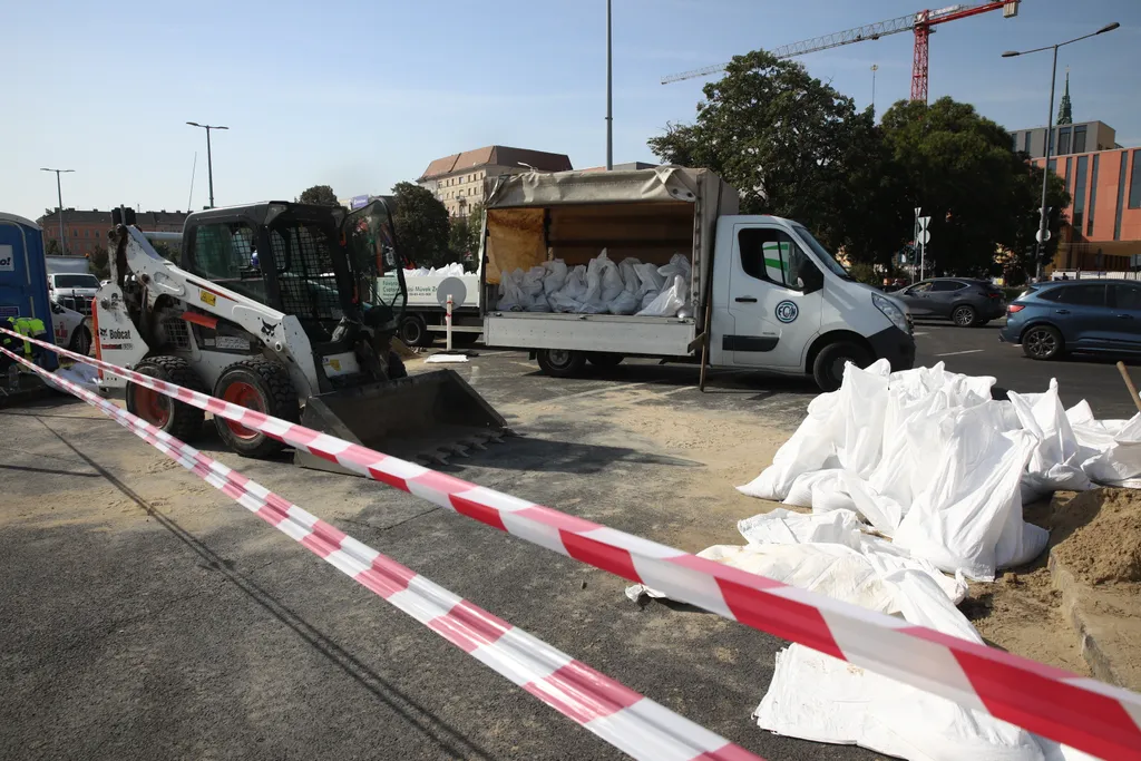  Budai rakpart egészen a Római partig