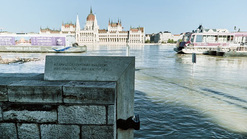 Tetőzött a Duna Budapestnél: ennyivel maradt el a 2013-as rekordvízálláshoz képest