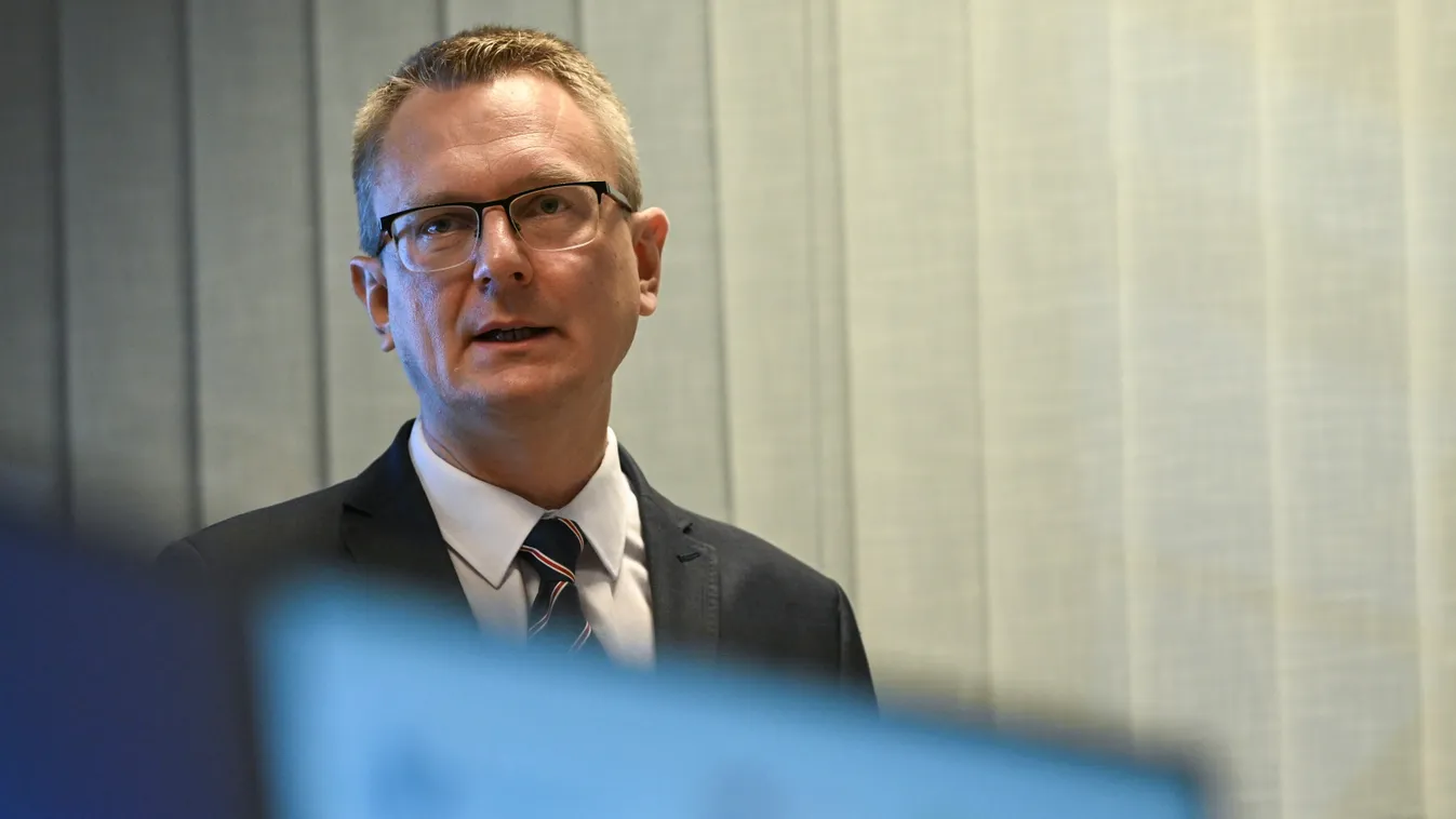 Rétvári Bence: Az utolsó pillanatig nem pihenünk