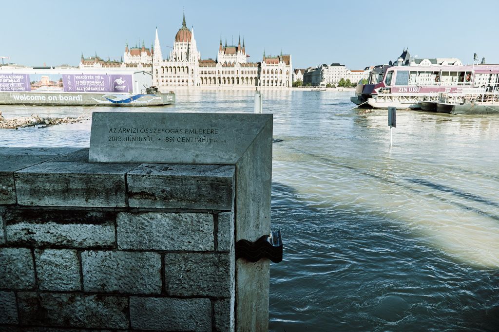 Tetőzött a Duna Budapestnél: ennyivel maradt el a 2013-as rekordvízálláshoz képest