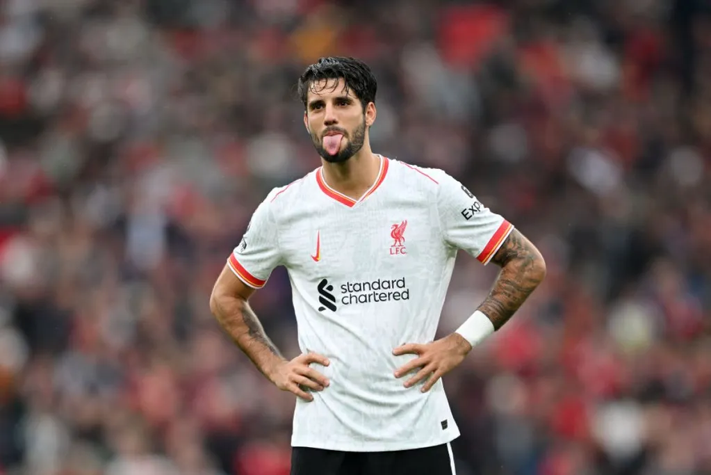 Szoboszlai Dominik gólpasszt adott Szalahnak, negyedik nekifutásra a Liverpool simán nyert a Manchester United vendégeként