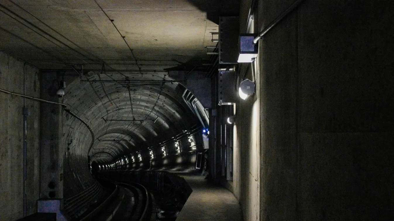 Horrorba fulladt a késő esti metrózás, a megállóban erőszakoltak meg egy nőt