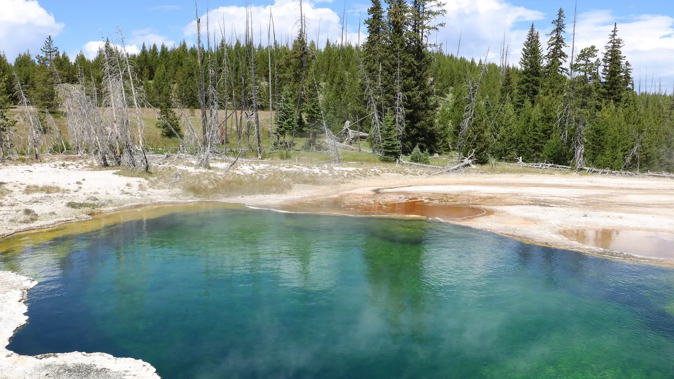 Ez történt a turistával, aki fürdeni akart a forró gejzírben a Yellowstone Nemzeti Parkban
