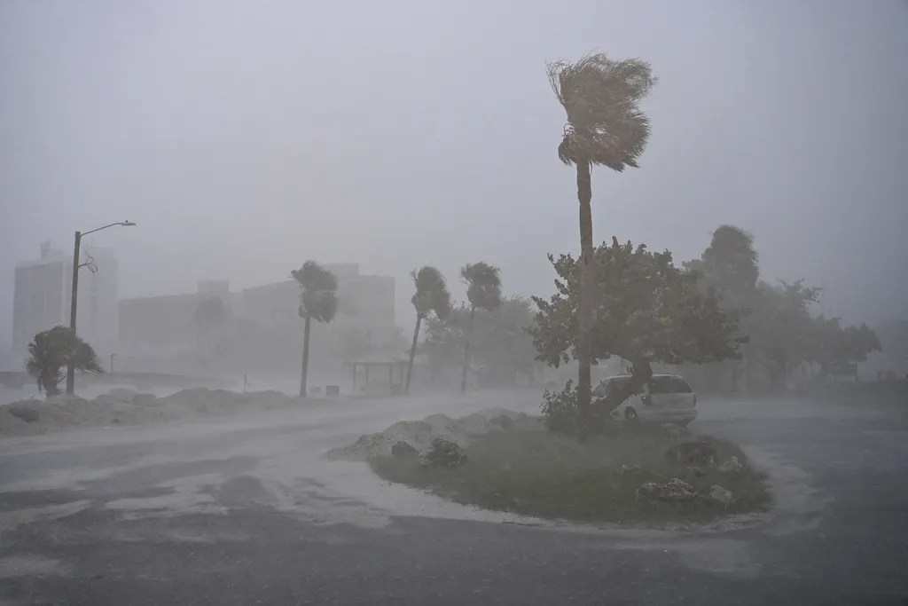 On heels of Helene, storm Milton expected to strengthen into major hurricane and slam Florida