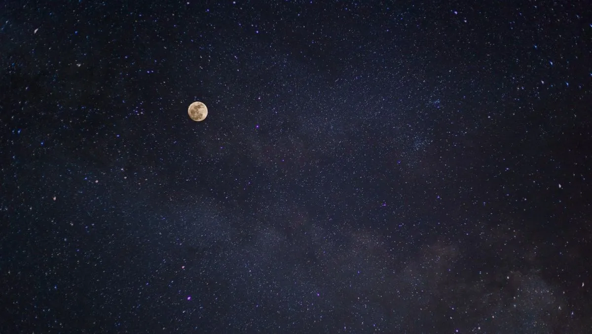hold űr égitest univerzum galaxis