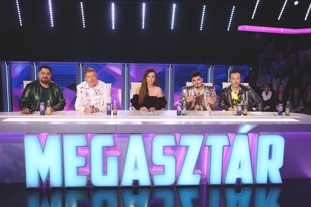 Képeken a Megasztár 3. elő show-ja