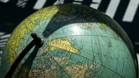 Stephen Hawking tudta: lángoló tűzgolyóvá válik a Föld, ekkor jön el a pusztulás