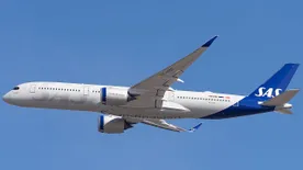 Mi történik, ha meghal egy utas repülés közben? A légiutas-kísérő elárulja