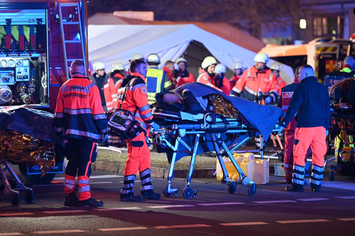 Car drives into crowd at Magdeburg Christmas market