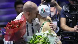 "Nélküle nálam sem lennének" - Kapás Bogi búcsúajándékát sokan megkönnyezték