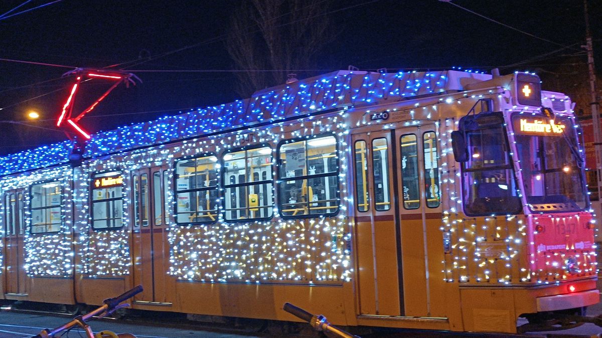 Most jött: Mentőket és rendőröket riasztottak a fényvillamoshoz Budapesten