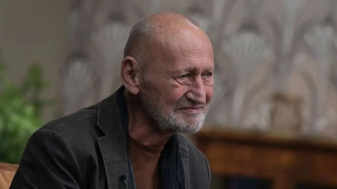 „Kapcsolatban van a földönkívüliekkel is” - immár Reviczky Gábor is nyilvánosság elé állt az UFO-ügyben