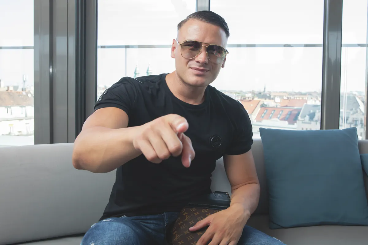 sztárbox psg ogli
