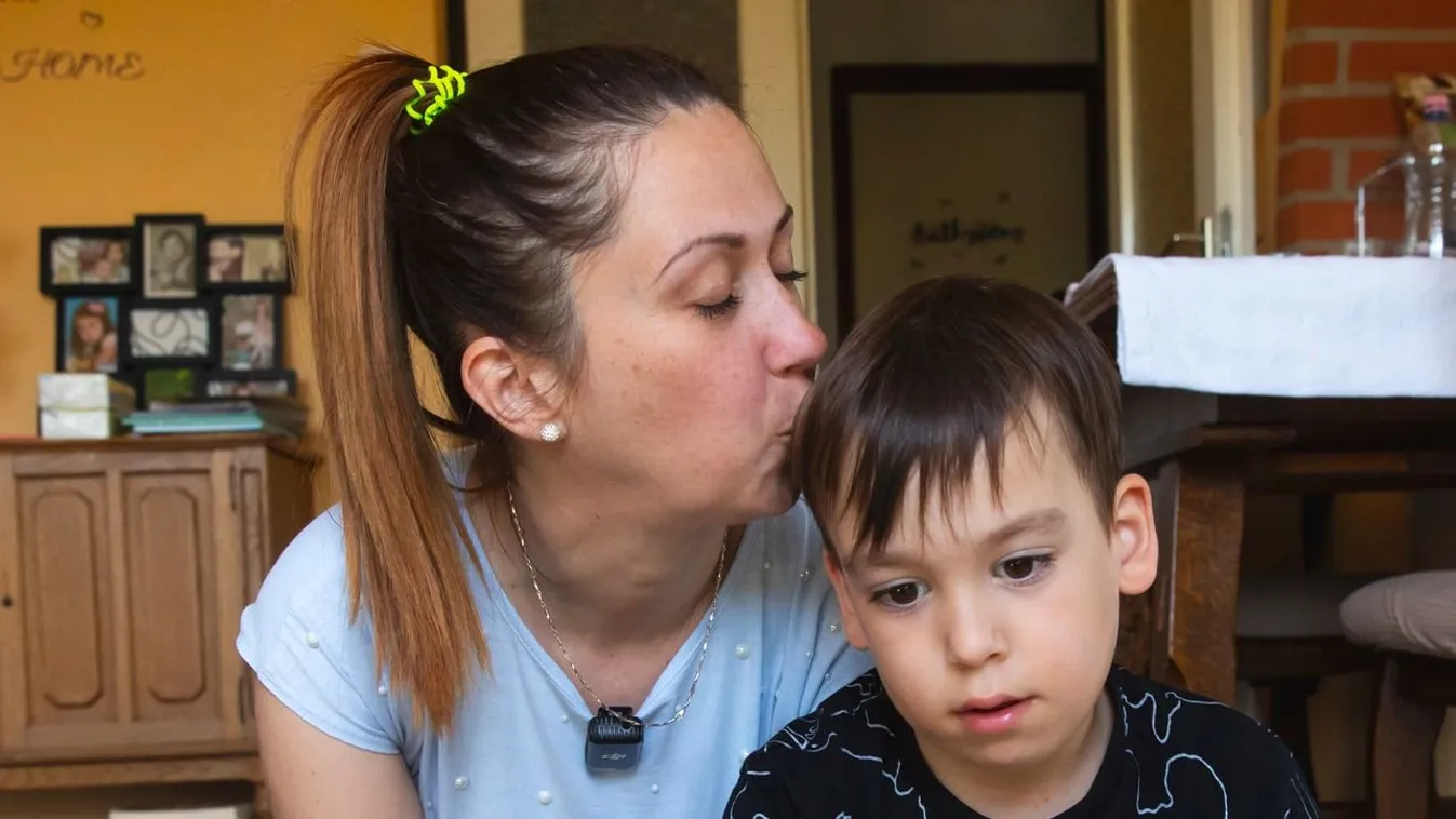 „Ti adtok nekünk erőt, hogy menjünk tovább" – Nem adja fel a harcot az agydaganatos Marcika családja