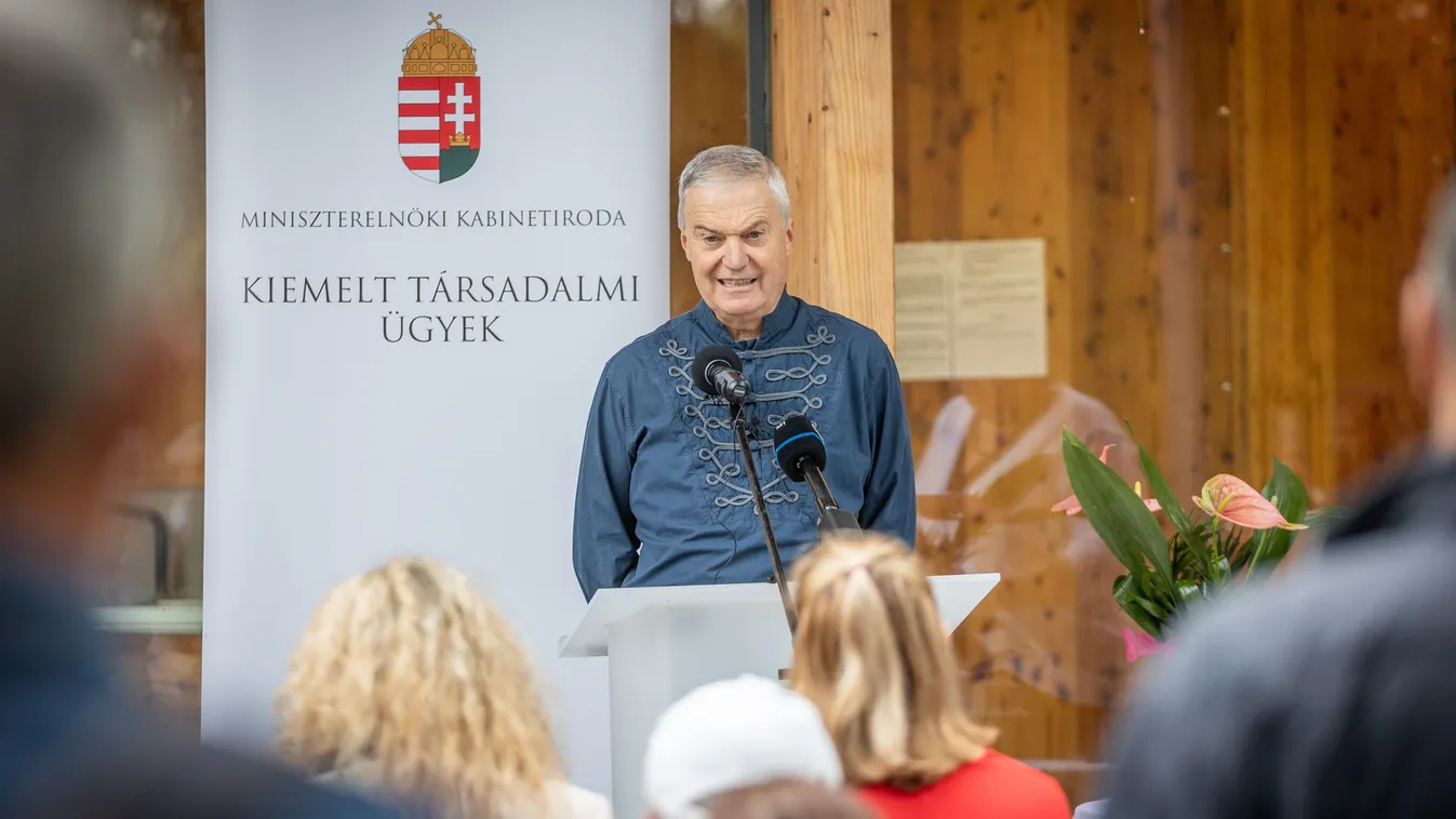 "Együtt formáljuk élhetőbbé a világot!" - Dr. Nagy Sándor a Braille-írás világnapjának fontosságáról beszélt