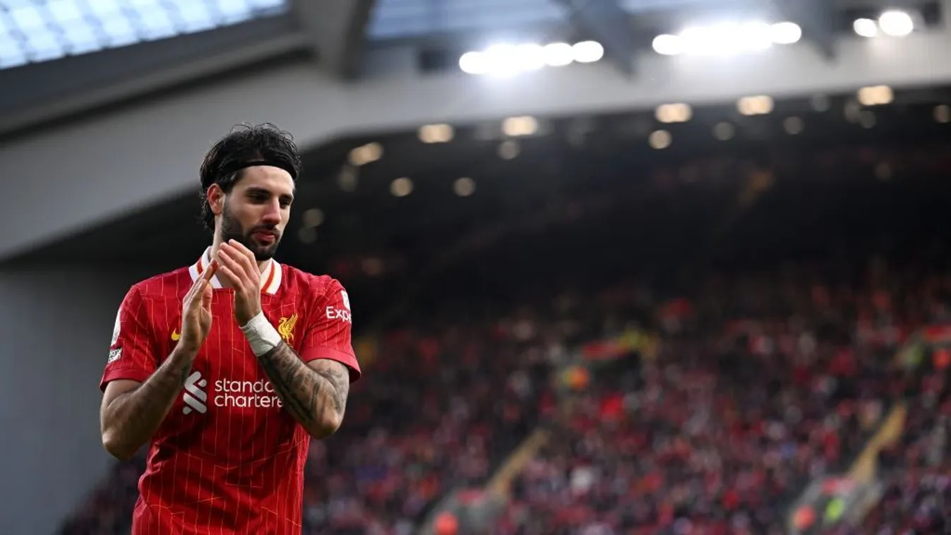 Mi történik Liverpoolban? Szoboszlai a nyelvét öltögeti a vezérre