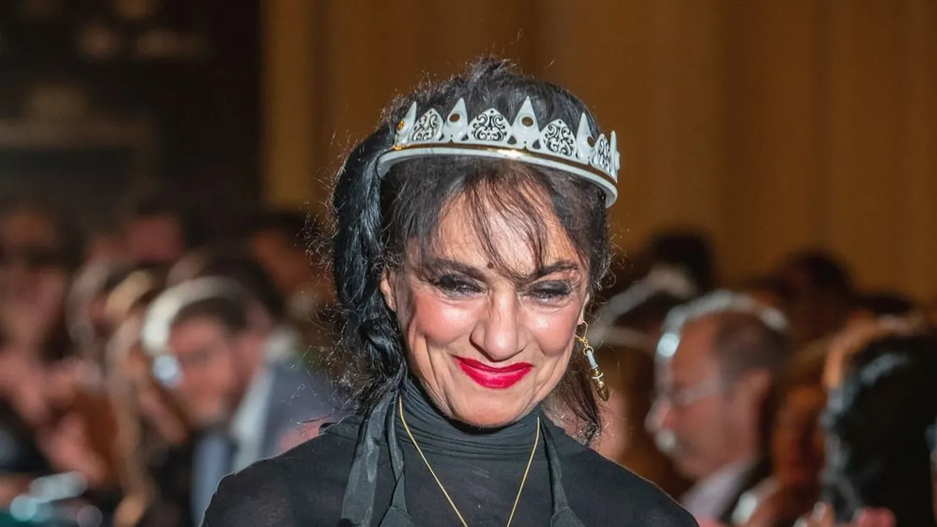 Földrengés Szantorini szigetén – Papadimitriu Athina szíve szakad meg a szerelemszigetért