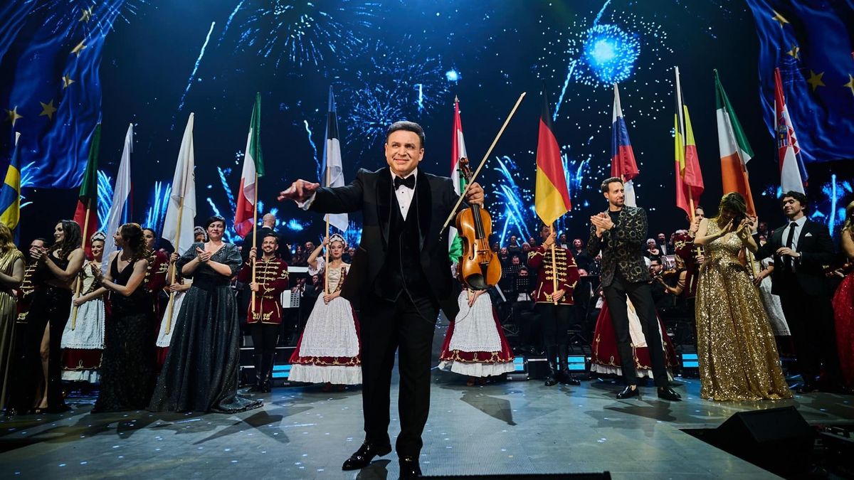 A tévében is láthatóak lesznek Mága Zoltán telt házas szuperkoncertjei - Íme a részletek